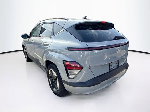 Certified 2024 Hyundai Kona SEL FWD image 2