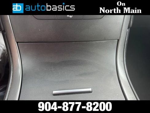 Used 2019 Ford Edge SE FWD image 30