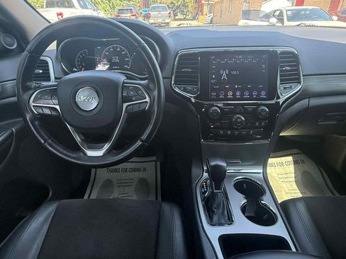 Used 2020 Jeep Grand Cherokee Altitude image 14