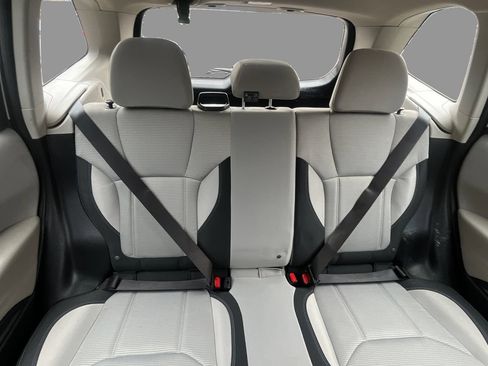 Used 2022 Subaru Forester AWD/4WD image 13