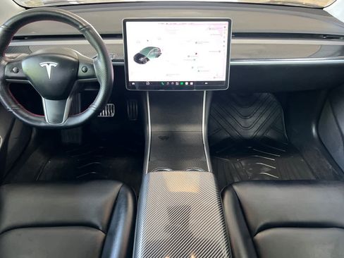 Used 2019 Tesla Model 3 Standard Range RWD image 3