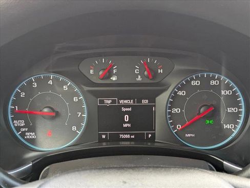 Used 2019 Chevrolet Equinox LS image 14