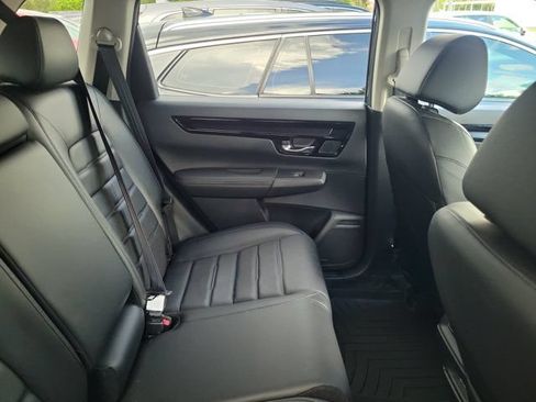 Used 2025 Honda CR-V EX-L image 3