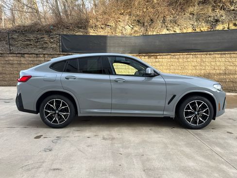 Certified 2023 BMW X4 xDrive30i w/ M Sport Package image 7