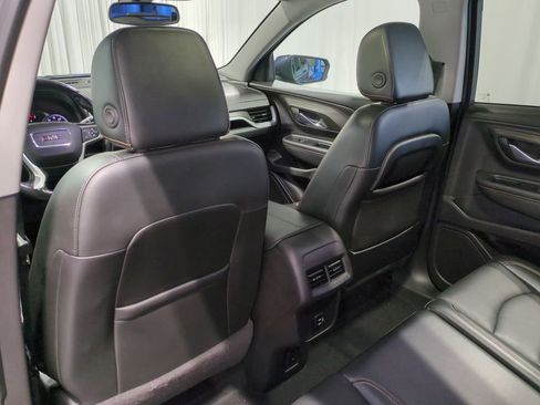 Used 2018 GMC Terrain SLT w/ Preferred Package image 22