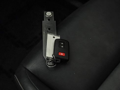 Used 2016 Toyota RAV4 Limited w/ Advanced Technology Package FWD image 55