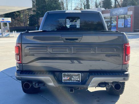Used 2018 Ford F150 Raptor w/ Equipment Group 802A Luxury image 19