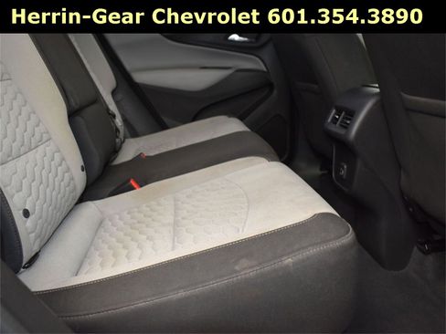 Used 2019 Chevrolet Equinox LT image 22
