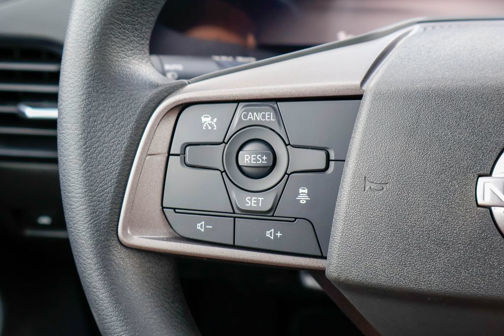 New 2027 Nissan Sentra SV w/ Floor Mat Package FWD image 10
