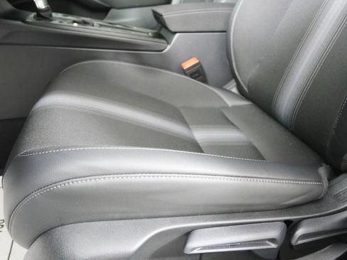 Used 2025 Honda Civic Sport image 9