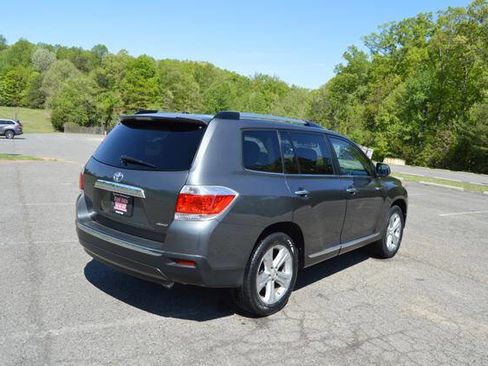 Used 2012 Toyota Highlander Limited w/ Tow Pkg AWD/4WD image 70