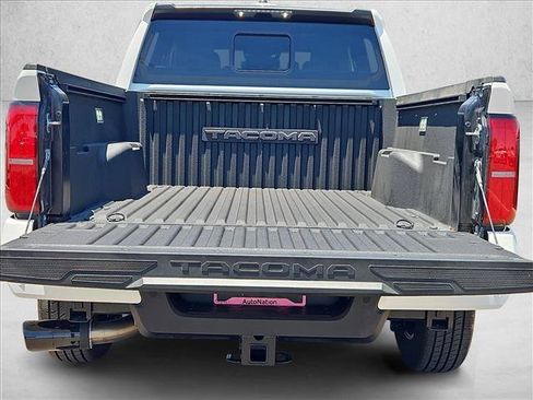 Used 2025 Toyota Tacoma SR5 AWD/4WD image 6
