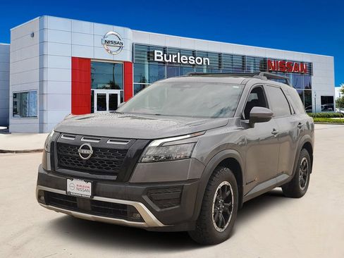 Certified 2025 Nissan Pathfinder Rock Creek AWD/4WD image 1