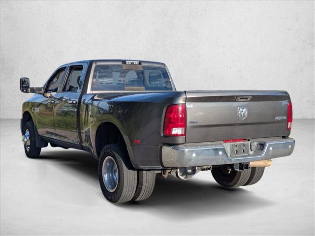 Used 2018 RAM 3500 SLT w/ Luxury Group AWD/4WD image 7