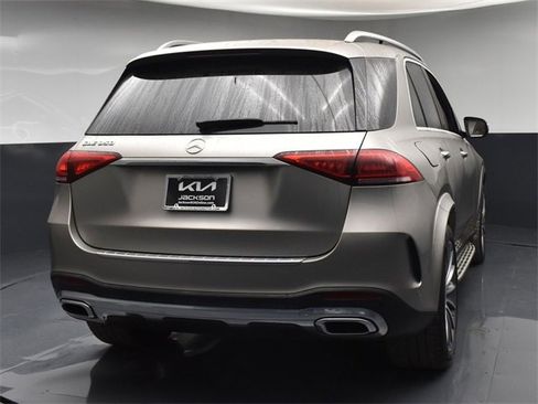 Used 2022 Mercedes-Benz GLE 350 w/ AMG Line Exterior image 8