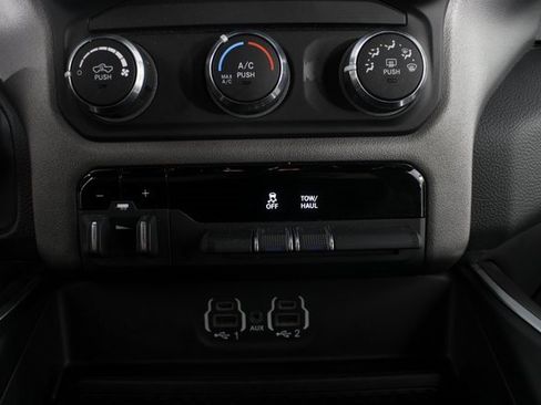 Used 2022 RAM 1500 Big Horn image 6