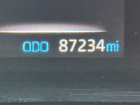 Used 2020 Toyota RAV4 LE image 22