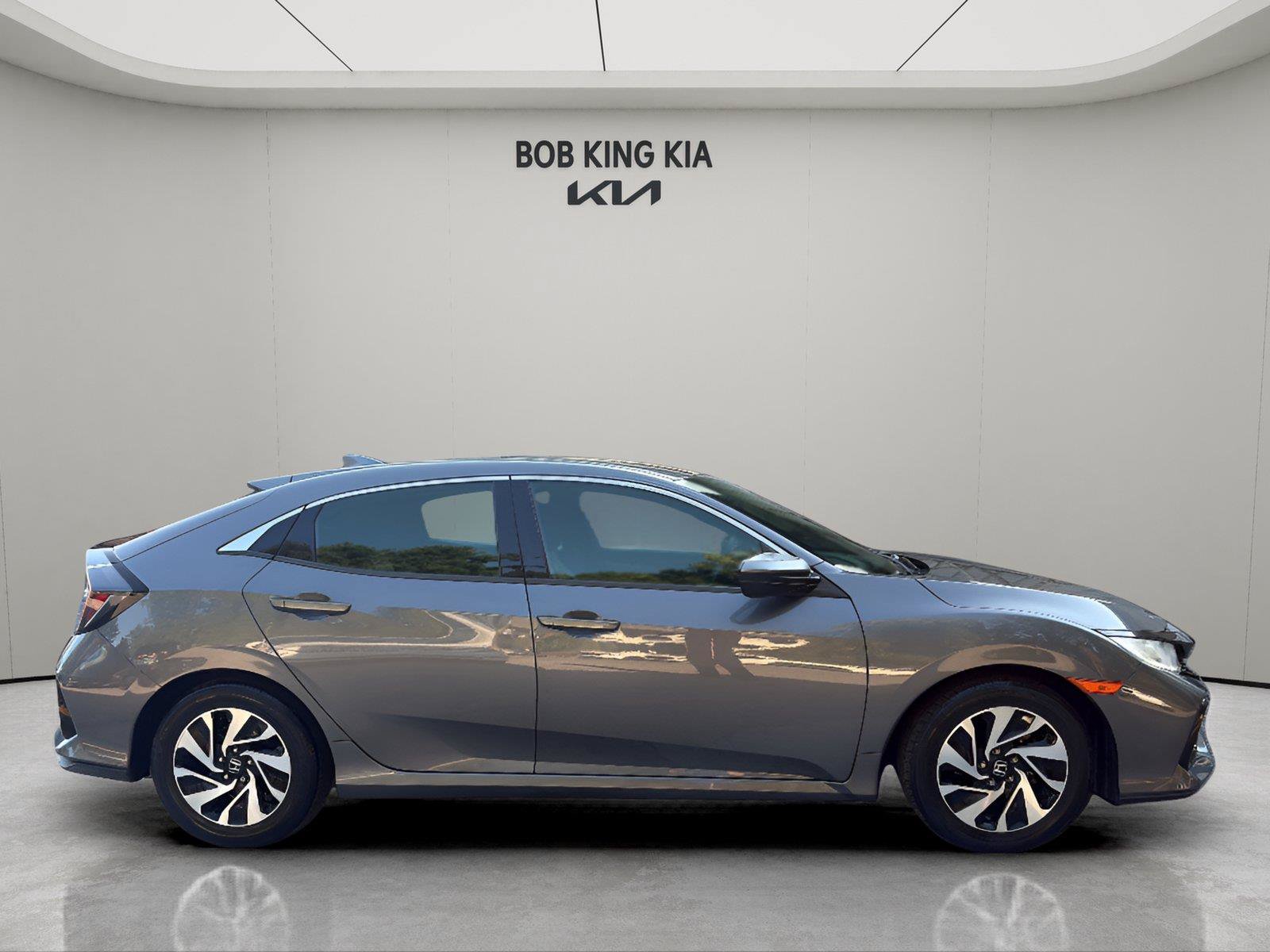 Used 2018 Honda Civic LX image 6