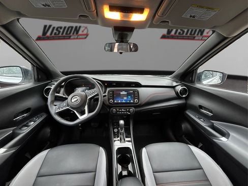 Used 2023 Nissan Kicks SR w/ SR Premium Package image 23