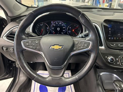 Used 2022 Chevrolet Malibu Premier image 21