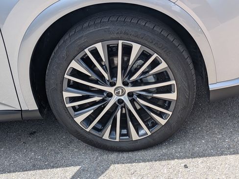 Used 2023 Lexus RX 350 Premium Plus w/ Accessory Package (Z1) FWD image 11