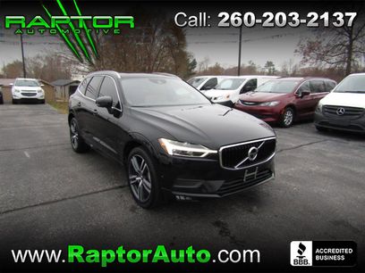 Used 2019 Volvo XC60 T5 Momentum w/ Advanced Package