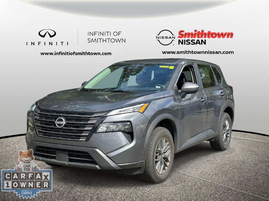 Used 2026 Nissan Rogue SV AWD/4WD image 3
