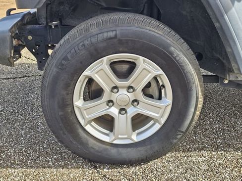 Used 2020 Jeep Wrangler Unlimited Sport S image 27