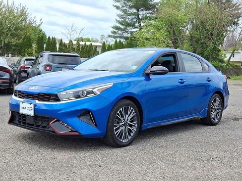 Certified 2024 Kia Forte GT-Line w/ GT-Line Premium Package FWD image 3