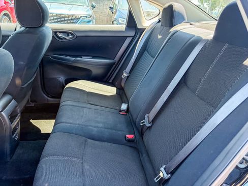 Used 2017 Nissan Sentra S FWD image 15