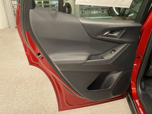 New 2026 Chevrolet Equinox RS w/ Convenience Package III image 31