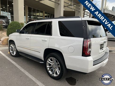 Used 2020 GMC Yukon SLT w/ Premium Edition image 4