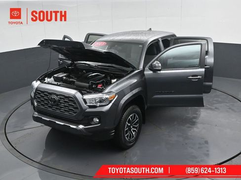 Used 2023 Toyota Tacoma TRD Sport AWD/4WD image 51