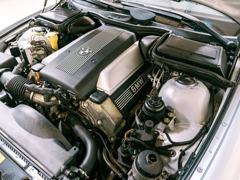 Used 1997 BMW 540i Sedan RWD image 25