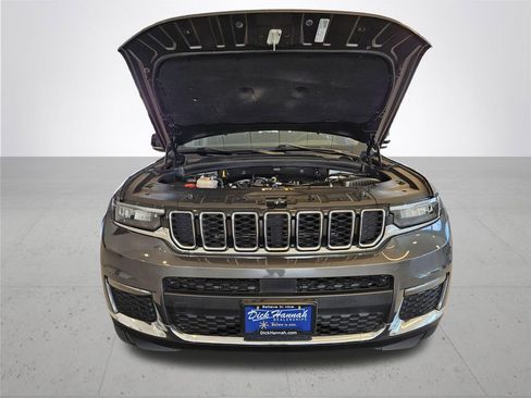 Used 2022 Jeep Grand Cherokee L Limited AWD/4WD image 4