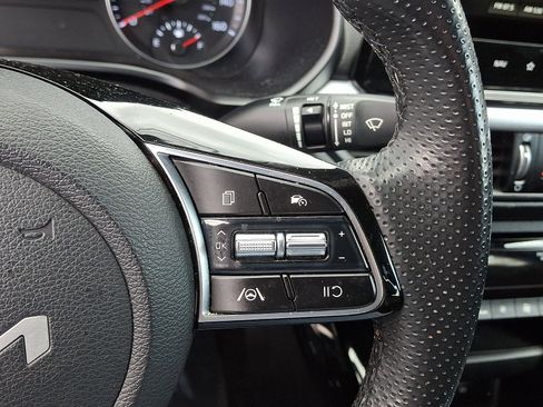 Used 2022 Kia Forte GT-Line image 22