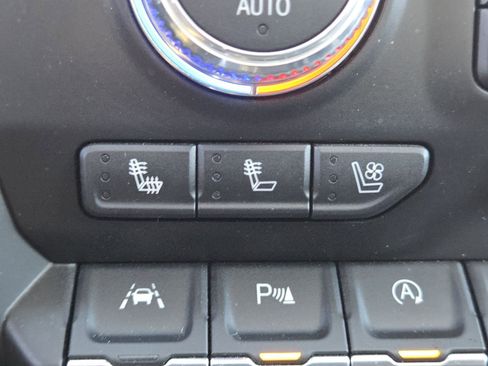 Used 2019 GMC Sierra 1500 SLT w/ SLT Premium Plus Package image 13