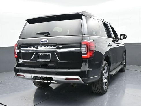 Used 2024 Ford Expedition Limited image 5
