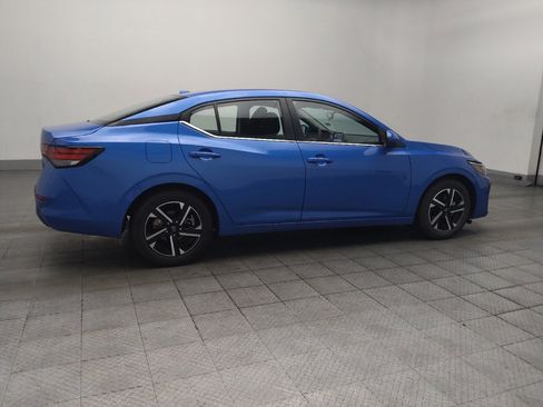 Used 2025 Nissan Sentra SV FWD image 10