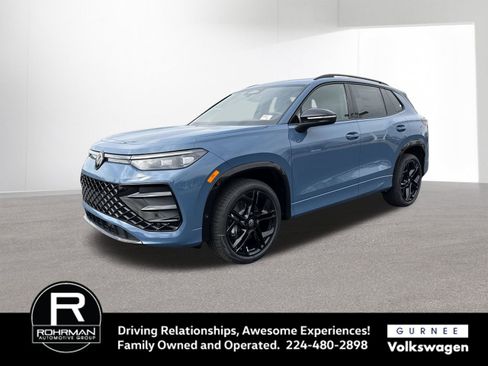 New 2026 Volkswagen Tiguan SE R-Line image 4