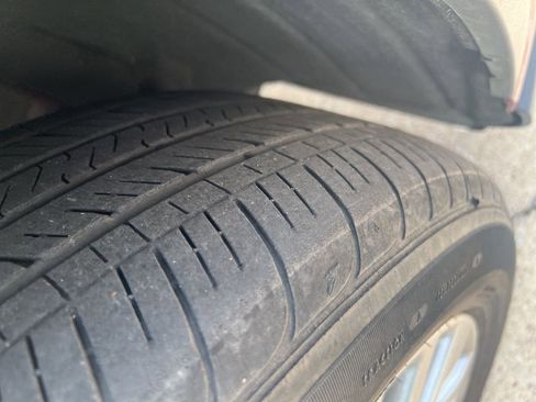 Used 2024 Toyota Highlander Platinum image 8