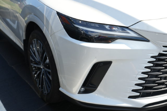 Used 2025 Lexus RX 350 Premium Plus w/ Accessory Package (K3) FWD image 4