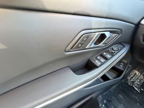 Used 2026 BMW 330i Sedan RWD image 11