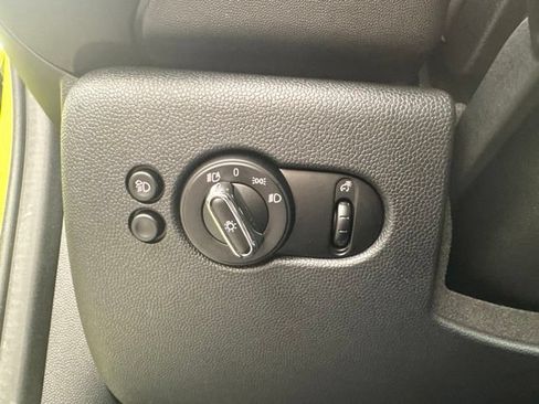 Used 2023 MINI Cooper S FWD image 16