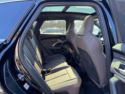 Used 2025 Audi Q5 Premium Plus AWD/4WD image 7