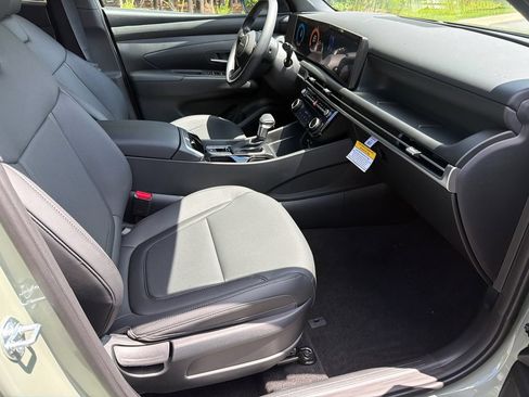 New 2026 Hyundai Santa Cruz SEL FWD image 14