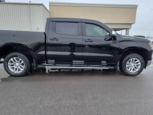 Used 2022 Chevrolet Silverado 1500 LT image 4