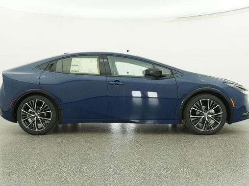 New 2026 Toyota Prius Limited image 27