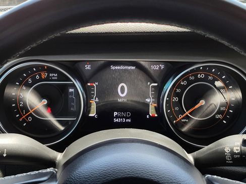 Used 2020 Jeep Wrangler Unlimited Sport AWD/4WD image 35
