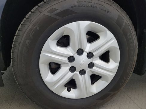 Used 2014 Chevrolet Traverse LS FWD image 31